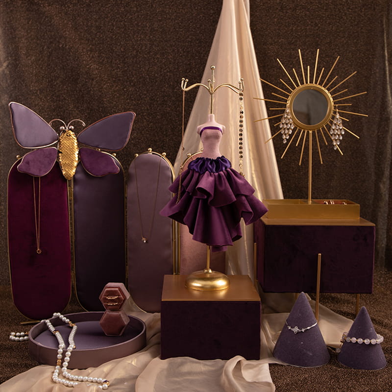 ออกแบบใหม่แฟชั่นสีม่วงเครื่องประดับนางแบบออแกไนเซอร์ตั้งยืนแสดงเครื่องประดับชุดสำหรับสร้อยคอต่างหูBracelet